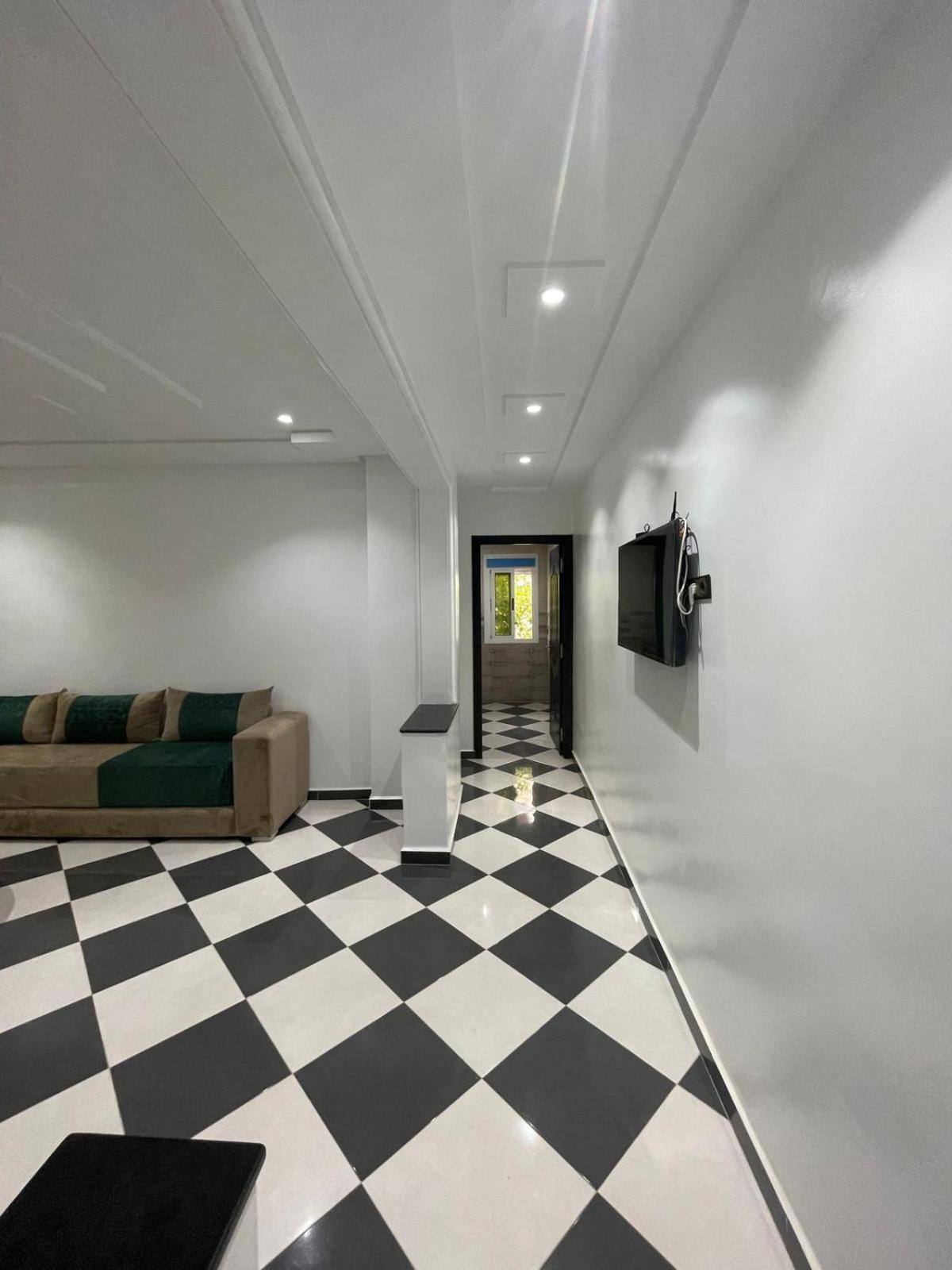 Dina Apartments ฟนิเด็ค ภายนอก รูปภาพ