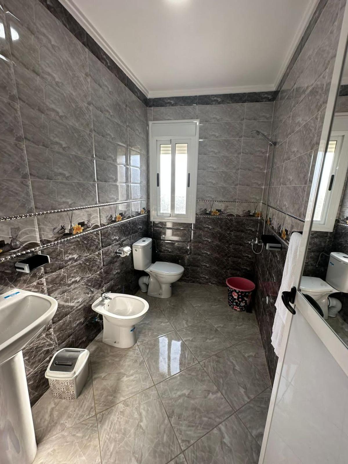 Dina Apartments ฟนิเด็ค ภายนอก รูปภาพ