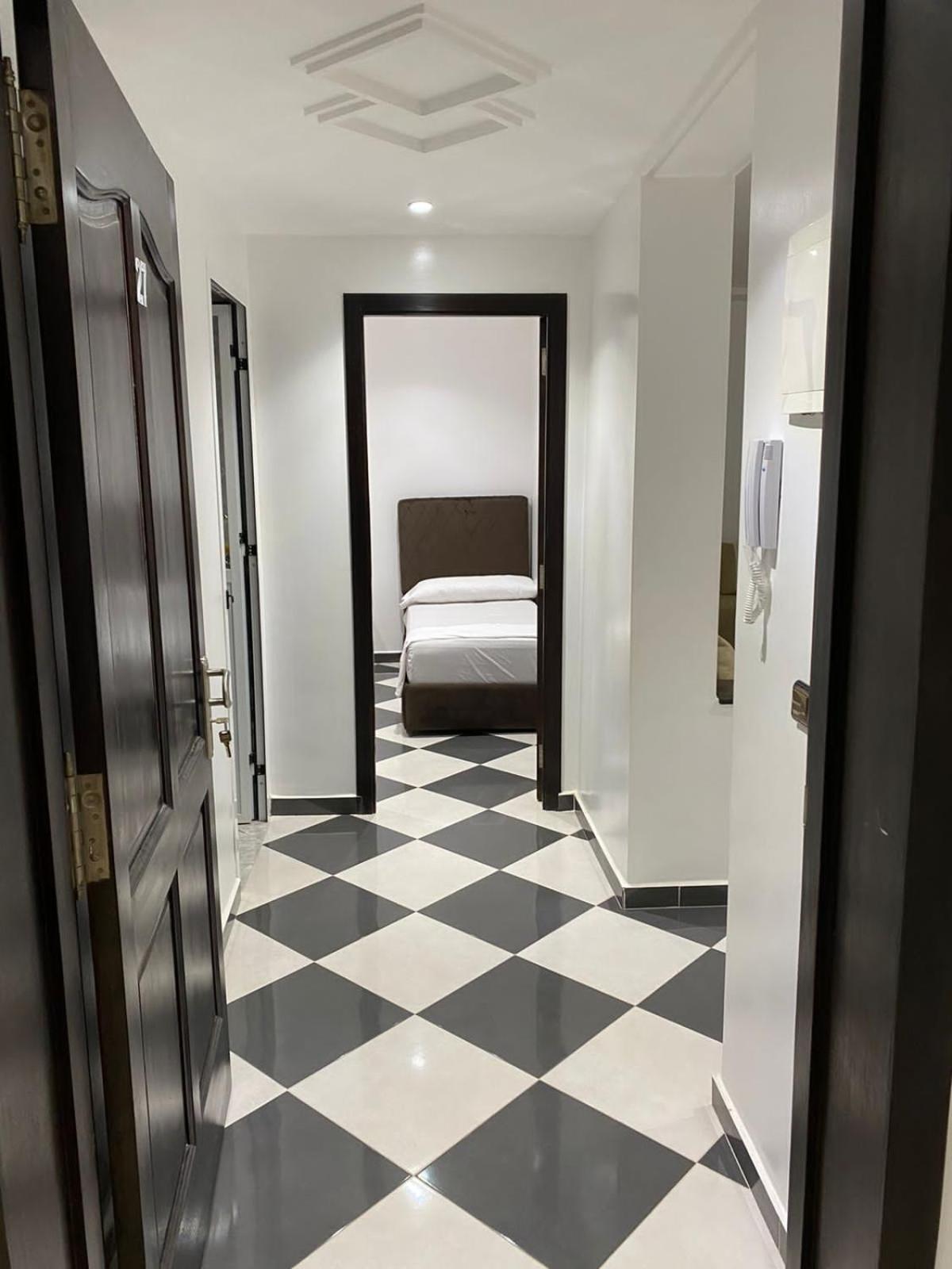 Dina Apartments ฟนิเด็ค ภายนอก รูปภาพ