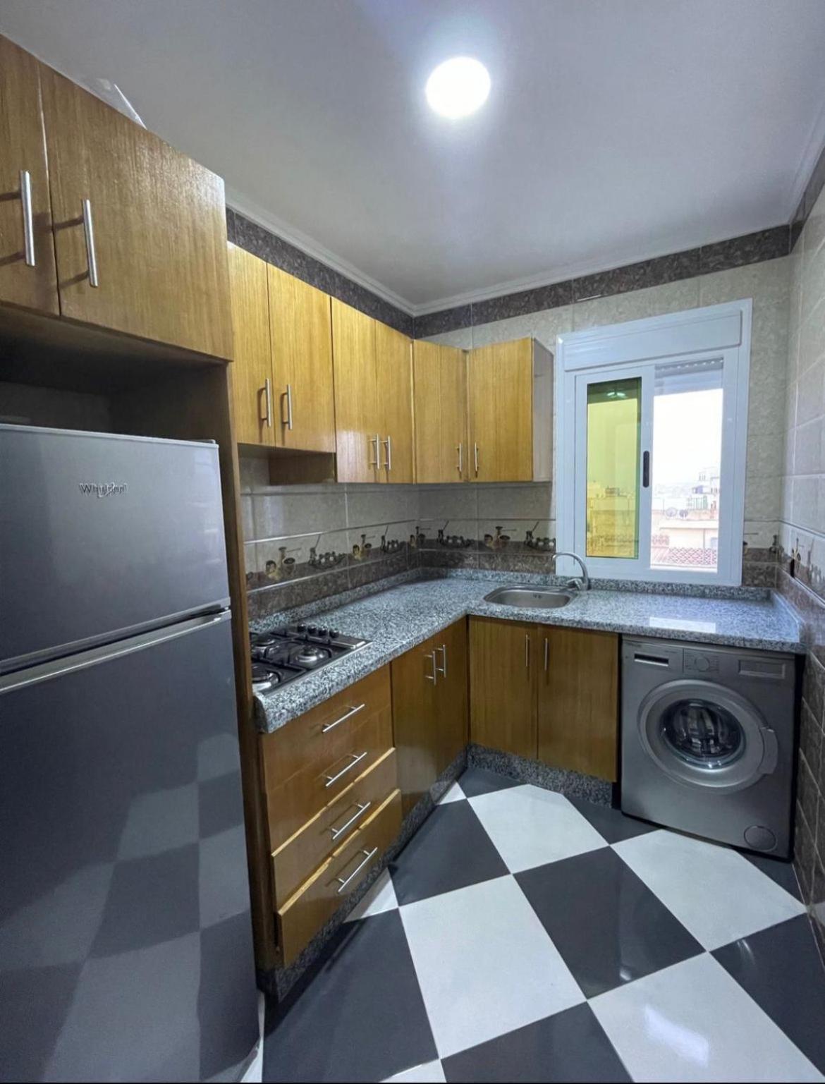 Dina Apartments ฟนิเด็ค ภายนอก รูปภาพ